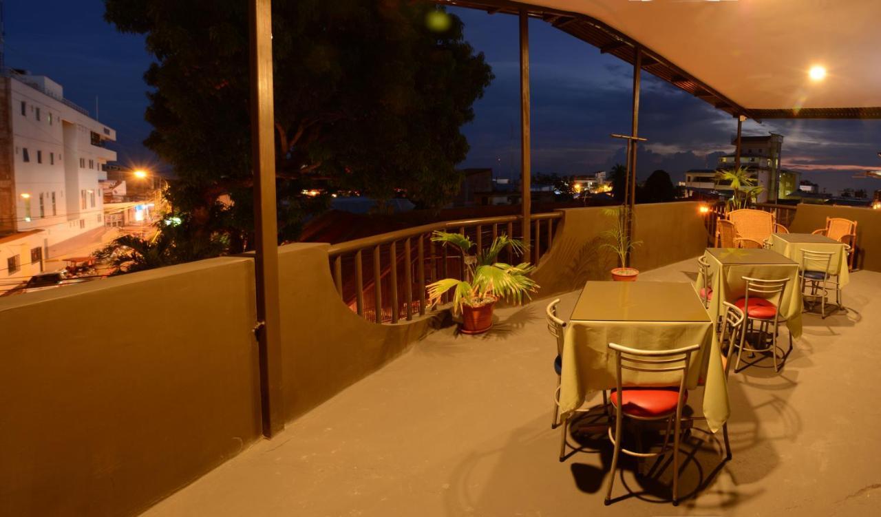 Hostal Casa Blanca Tarapoto Exterior photo